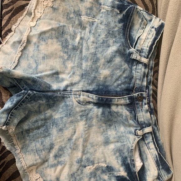 Shorts- Size 18 Village Jeans - Picture 1 of 3